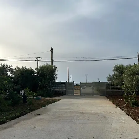 ゲストハウス Passalacqua House